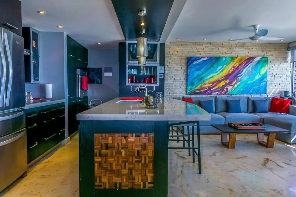 Elements Penthouse 24 Condo Πλάγια Ντελ Κάρμεν 0*,
